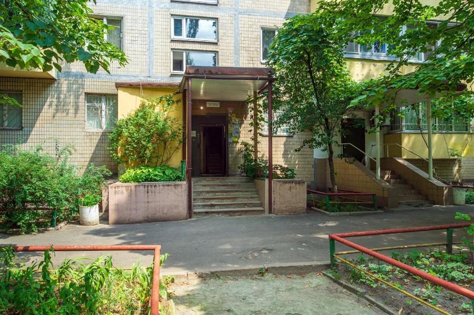 Квартира По Адресу Дружбы Народов 8А Kiev Exteriör bild
